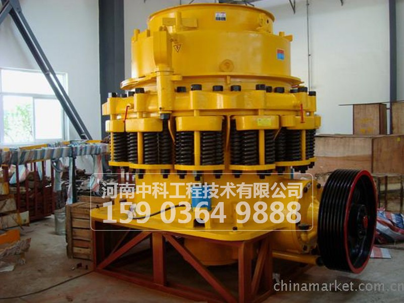 圓錐破碎機(jī)操作時(shí)應(yīng)注意什么事項(xiàng)？